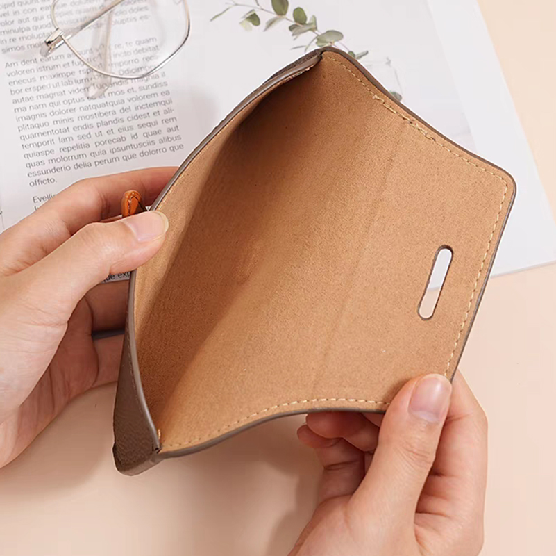 Sacs à lunettes en cuir de lux - Luxury Skincare Women avis et prix