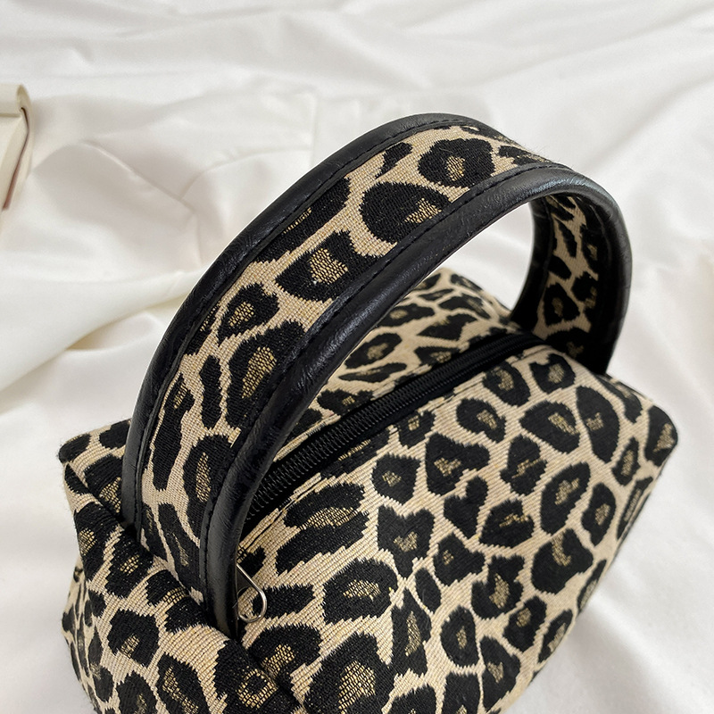 Sac de maquillage léopard de l - Luxury Skincare China avis et prix